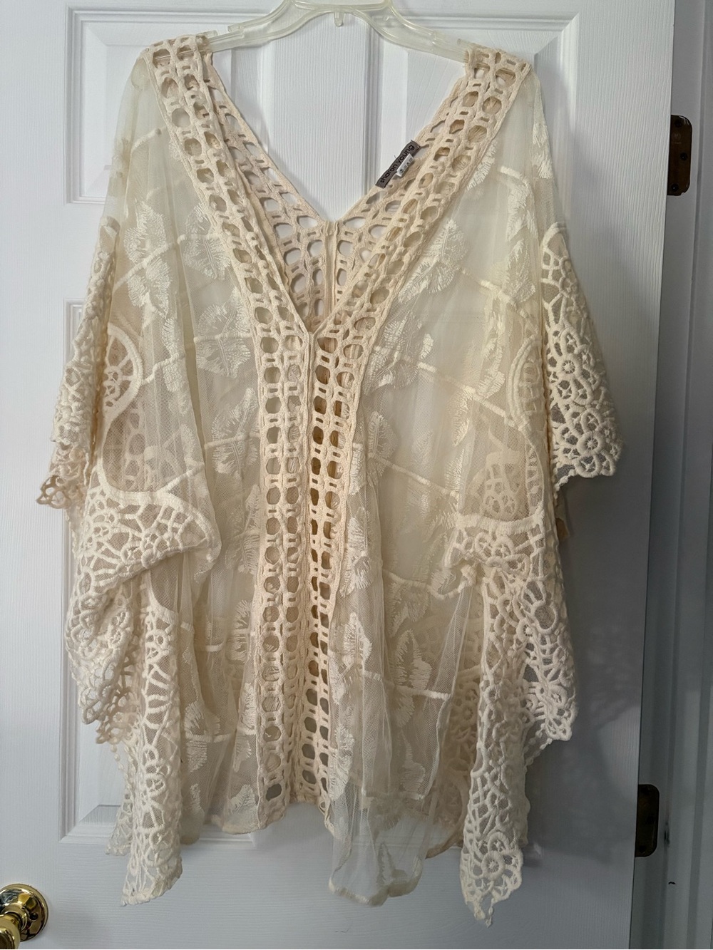 Sharon Young Lace Crochet Embroidery Sheer Women’s Top Ivory Pullover S/M